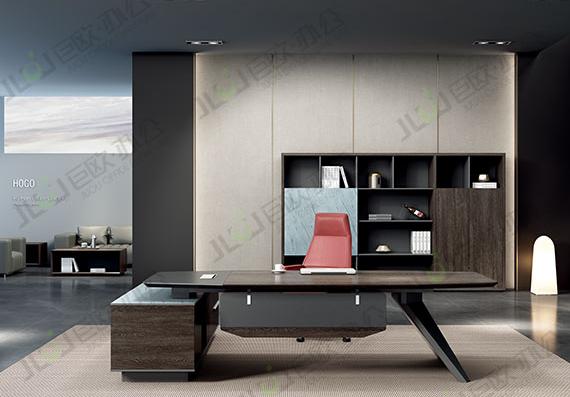 清洗（xǐ）現代辦（bàn）公家具